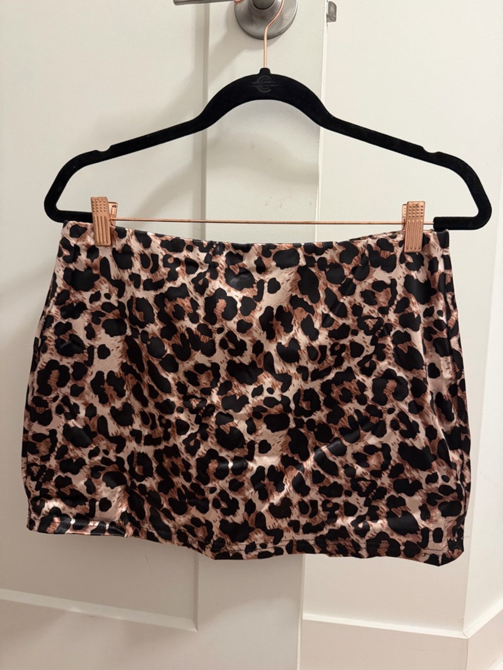 Leopard Print Satin Mini Skirt - Beige & Black